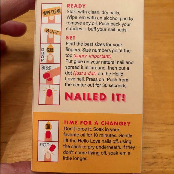 ❤️💋 Hello Love nails in style Jump the Shark! 💋❤️ - Picture 5 of 6